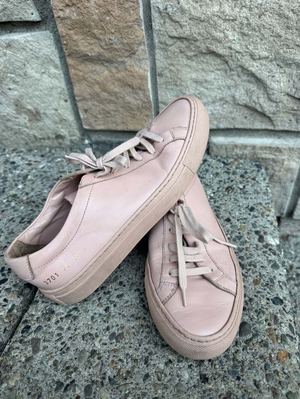 Common Projects Women's Original Achilles Low Blush Leather Sneakers Size 36
